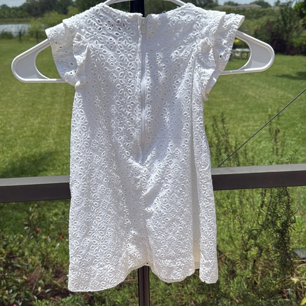 Ralph Lauren white Eyelet Dress Lined 100% cotton 2/2T